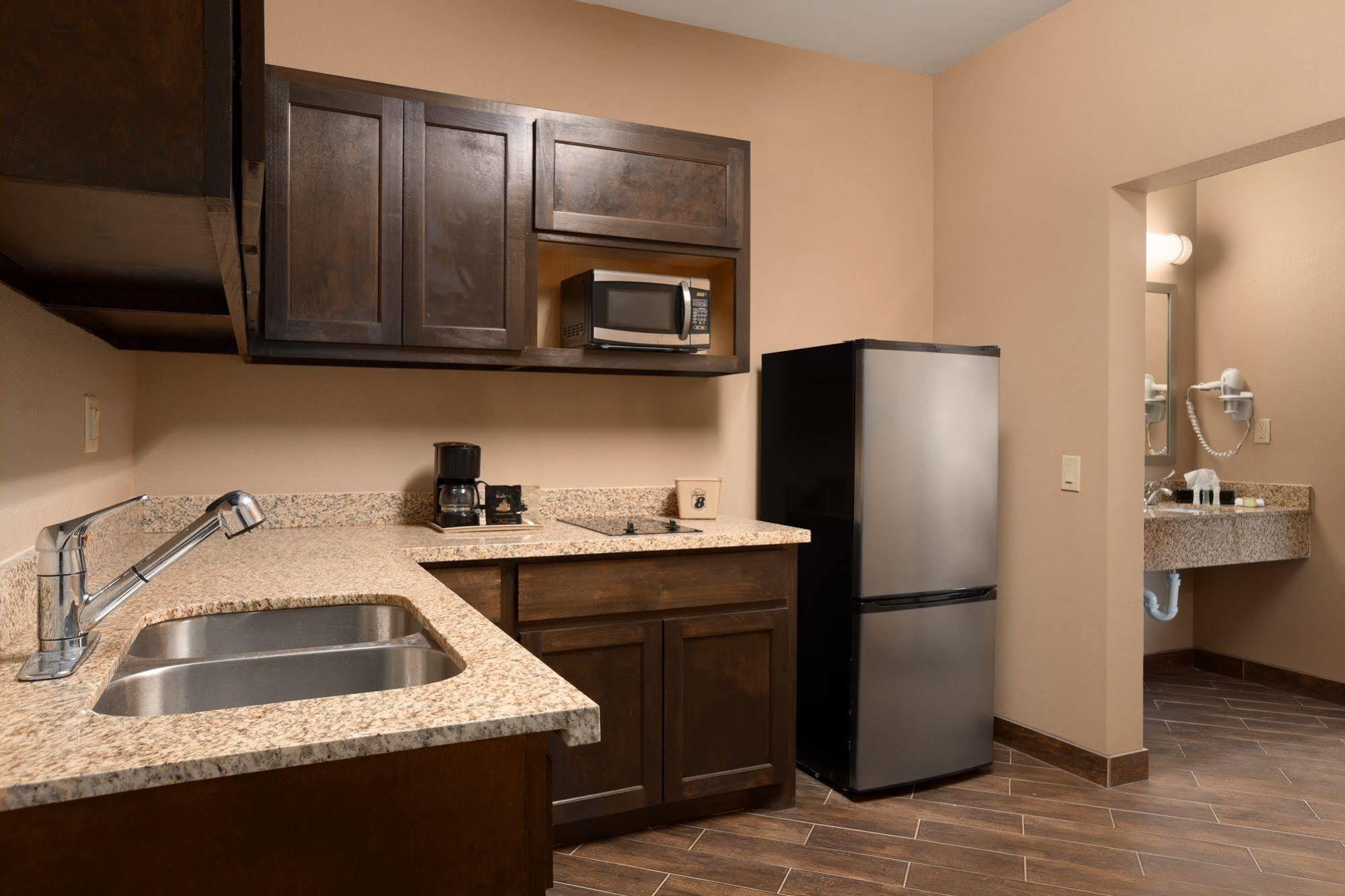 Executive Inn & Suites Floresville Exteriér fotografie